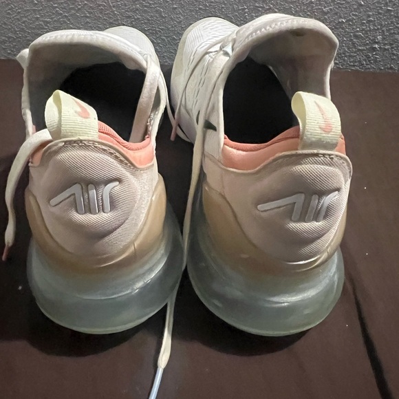 Nike Air Max 270 White Sanddrift men size 11.5 fit lady size 13 - Picture 5 of 9